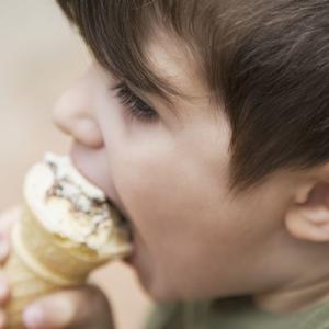 Saveti pedijatra: Šta treba da jedu hiperaktivna deca i deca sa autizmom (VIDEO)
