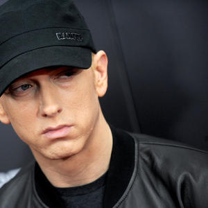 Svaka devojka će razumeti kako se osetila: Poznata pevačica pripita slala poruke Eminemu - njegova reakcija je neočekivana