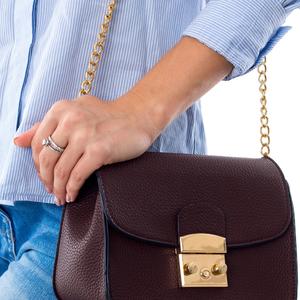 Mala, manja, mini torba: Kako je zauzela posebno mesto u srcu svake fashioniste? (FOTO)