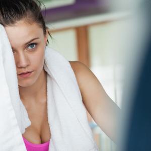 BUDITE PUNE SAMOPOUZDANJA: Rešite se prekomernog znojenja i neprijatnih mirisa za samo par dana!