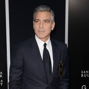 PAPARACI ODMAH POŽURILI DA PROVERE IZGLEDA LI STVARNO TAKO: Džordž Kluni sve iznenadio izgledom u novom filmu