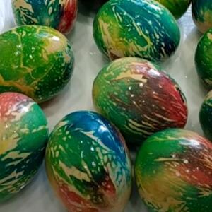 RUSKA METODA FARBANJA ĆE ODUŠEVITI SVAKU DOMAĆICU: Divan način da dobijete PRELEPA, ŠARENA I DRUGAČIJA uskršnja jaja