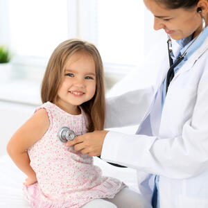 Novo MISTERIOZNO OBOLJENJE koje pogađa decu: Ovo je PRVI ZNAK da treba da ga odvedete lekaru