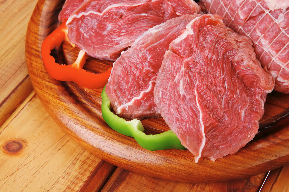 Proteini iz mesa zaista mogu biti od pomoći pri mršavljenju, ali nije dobra ideja pretežno jesti meso