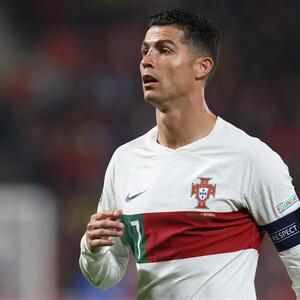 'LEPŠI SAM OD NJEGA!' Kristijano Ronaldo na kritike čuvenog kolege odgovorio kao uvređeno dete