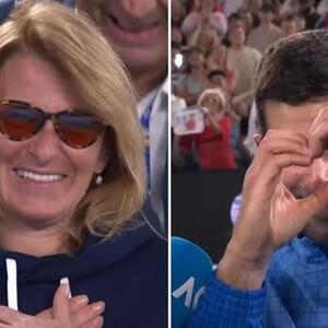 VOLIM TE, MAMA: Novakovoj majci Dijani krenule suze u Australiji kad joj ceo stadion zapevao rođendansku pesmu
