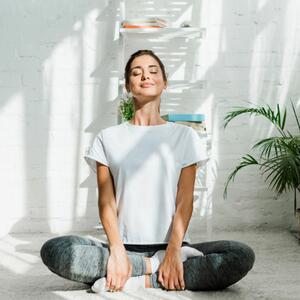 Može da bude korisna za stvari koje vam nikad ne bi pale na pamet: Da li znate šta je hormonska joga terapija?