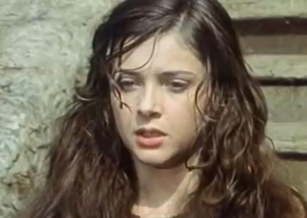 Sanja Vejnović kao Anđa u filmu 'Banović Strahinja'