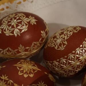 Jednostavno i elegantno: Tradicionalna češka tehnika ukrašavanja jaja stvarno ostavlja moćan utisak
