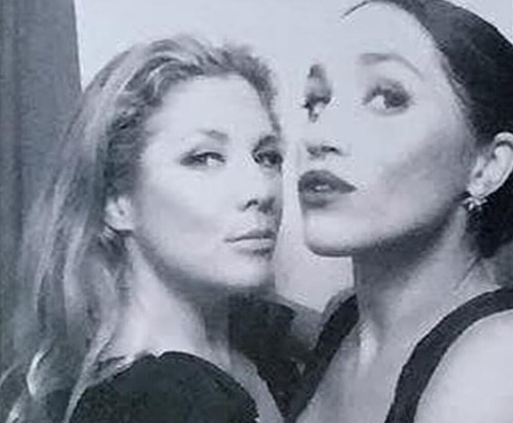 Selfi Sofi Trudo i Megan Markl na vojvotkinjinom obrisanom Instagram profilu