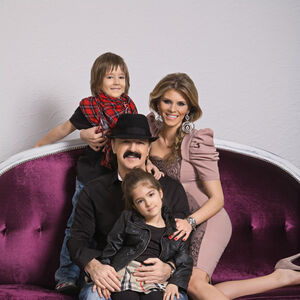 Porodične fotografije poznatih 3