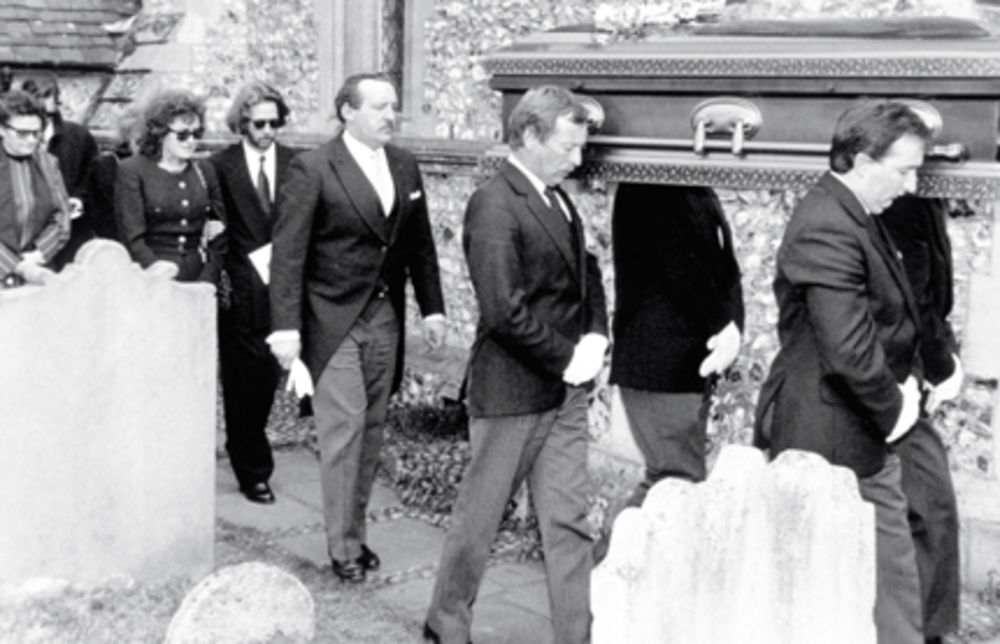 Erik Klepton na sahrani svog sina