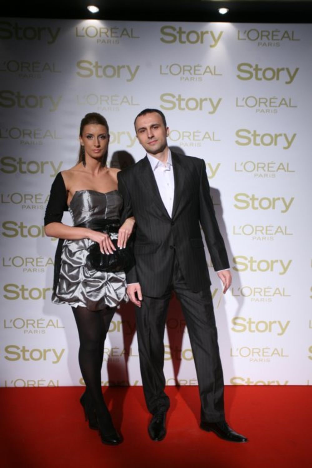 U Pozorištu na Terazijama, 26. aprila 2010. drugi put su dodeljena priznanja Story Awards koje magazin Story dodeljuje javnim ličnostima u deset kategorija. Dodeli je prisustvovao veliki broj poznatih, kao i poslovnih partnera kompanije Adria Media Serbia. Pog