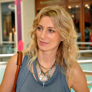 Ana Stanić u Delta Cityju odabrala stajling za plesače