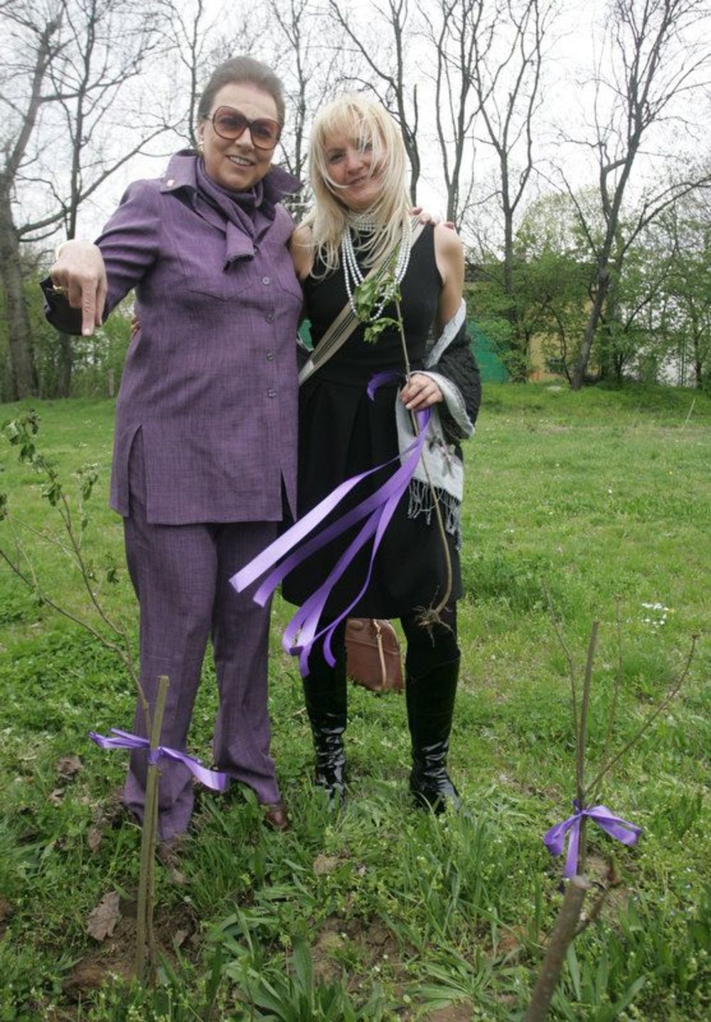 Njeno kraljevsko visočanstvo kneginja Barbara od Lihtenštajna primila je posebno priznaje Zlatni Beočug 2009 u ime evropskih kraljevskih porodica za podršku projektu Srbija - zemlja jorgovana