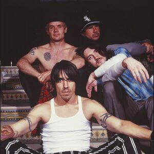 Red Hot Chili Peppers uživo na MTV-ju