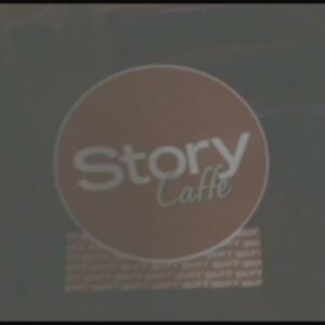 Story Caffe: Koktel sa poznatima