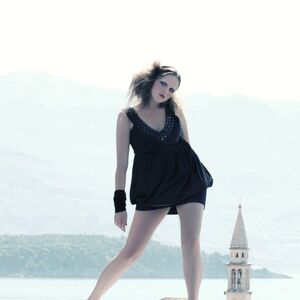 Lejla Hot: Odmor na crnogorskom primorju