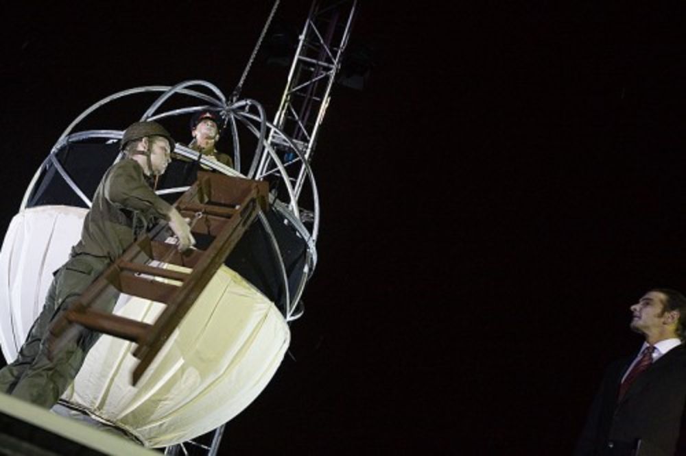 Trupa Antagon teatra iz Nemačke održaće pozorišni spektakl Ginkgo 25. jula u 21:00 čas u Donjem gradu Kalemegdanske tvrđave