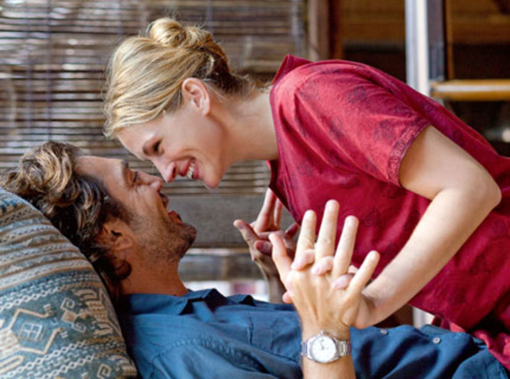 Slavni španski glumac Havijer Bardem govori zbog čega su on i njegova supruga Penelope Kruz krili da su u vezi, koliko mu ona pomaže da prestane da se plaši bolesti i ističe da jedva čeka da postane otac