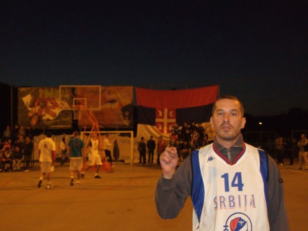 Posle 12 dana nadmetanja kraj najstarije srpske svetkovine Crkve svetih apostola Petra i Pavla u Rasu, završeno je drugo izdanje basket turnira Tri na Tri.