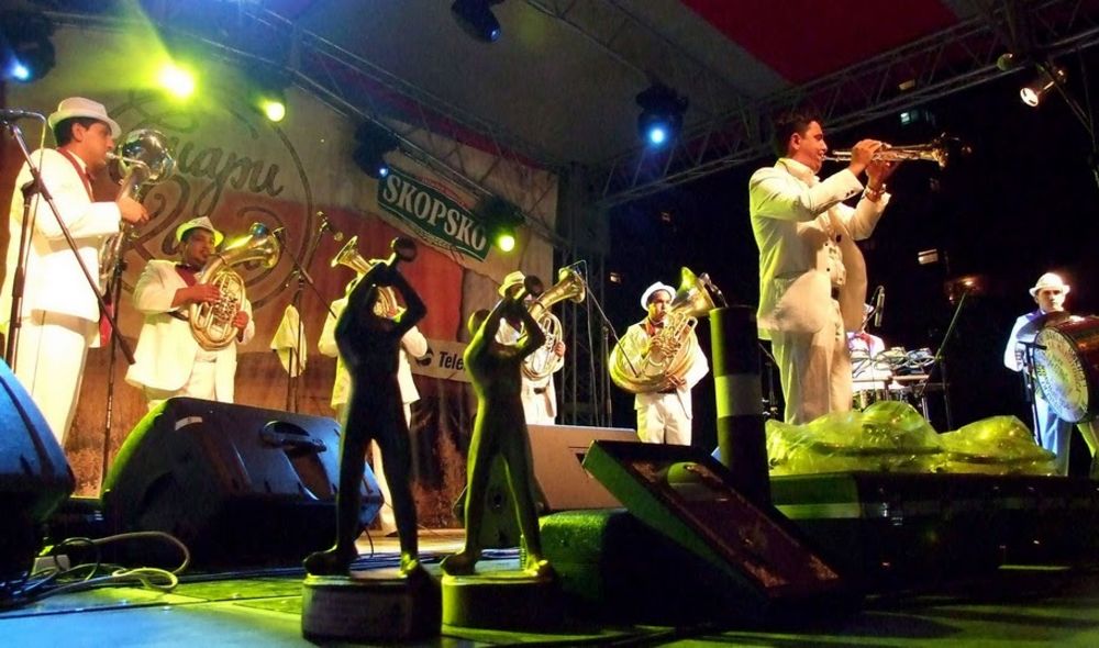 Nastupom orkestra Bakije Bakića pod upravom Ekrema Mamutovića završena je manifestacija Stari dani koja je otvorena 18. avgusta u Vranju.
