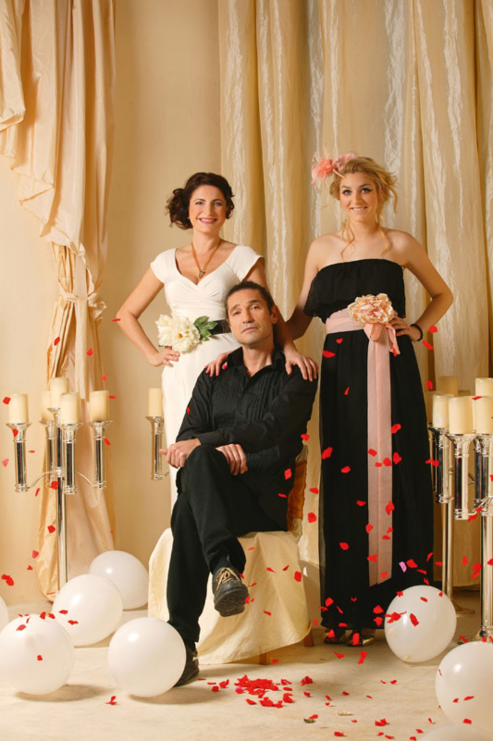 Branka Pujić i Dragan Jovanović sa ćerkom Anđelom