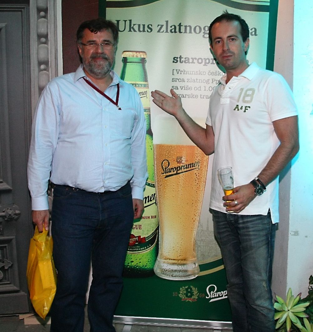 U prisustvu poznatih ličnosti iz sveta biznisa, medija i zabave Apatinska pivara predstavila je u prijatnom ambijentu Kapetan Mišinog zdanja prvo češko pivo iz svog proizvodnog asortimana Staropramen