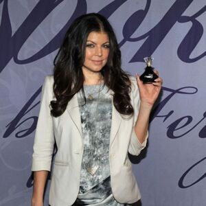 Sa Ferdži na snimanju za Avon reklamnu kampanju