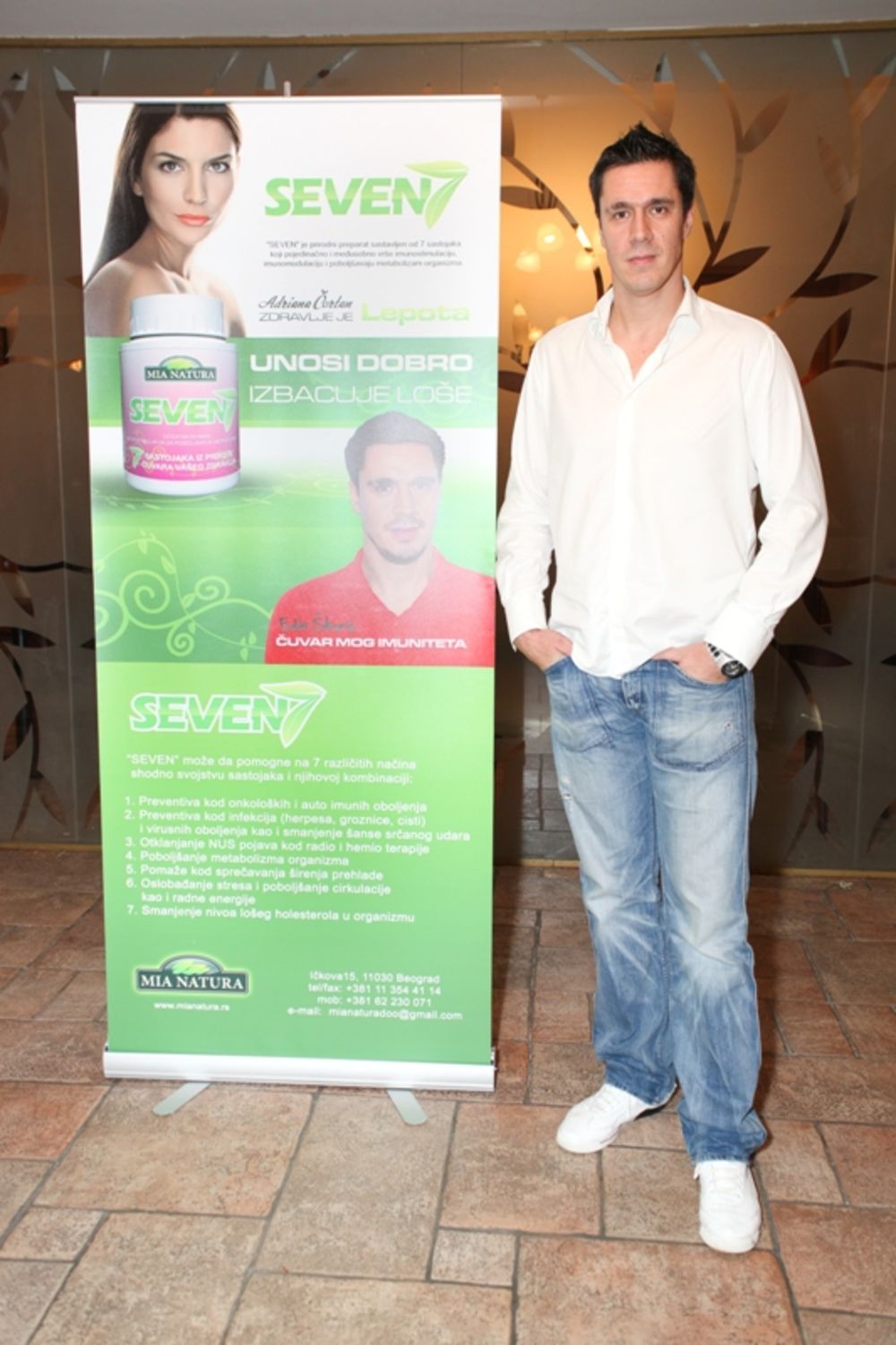 Voditeljka TV Avala Adriana Čortan i bivši odbojkaš Edin Škorić postali su zaštitna lica hit proizvoda Seven čije je dejstvo usmereno na podizanje imuniteta i otklanjanje nusefekata hemoterapije.