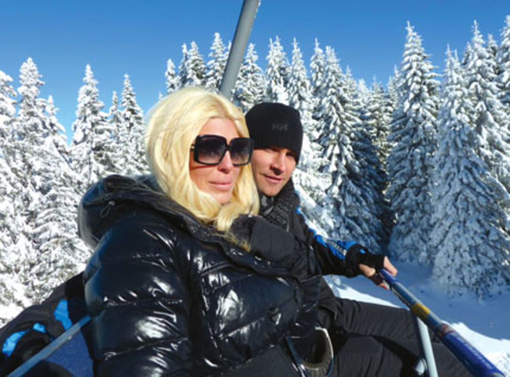 Pevačica Jelena Kareluša prepričava utiske sa odmora koji je sa suprugom Duškom Tošićem provela na Kopaoniku