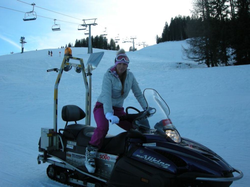 Pevačica Goga Sekulić provela je nekoliko nezaboravnih dana uživajući u snegu na austrijskim planinama.
