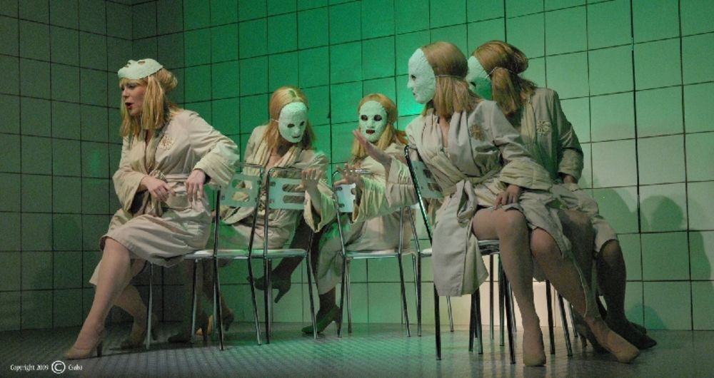U četvrtak 27. januara Novosadsko pozorište/Ujvideki sinhaz slavi 37. rođendan, a tim povodom glumci pripremaju specijalno iznenađenje