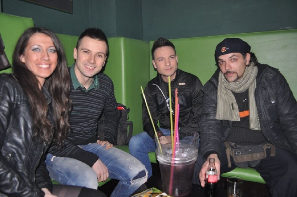 Odlična atmosfera i nezaboravan provod do ranih jutarnjih časova obeležili su otvaranje lokala Witch Bar u ulici Strahinjića Bana 71