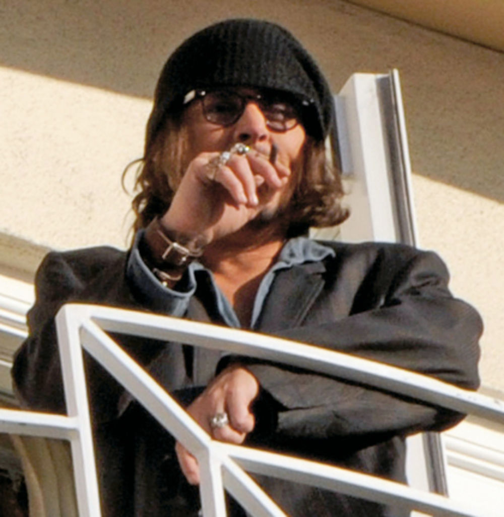 Kraj dvadesetog veka u Sjedinjenim američkim državama doneo je osvešćenje o štetnosti duvana, pa su se brojni Amerikanci oslobodili zavisnosti od nikotina i okrenuli zdravom životu