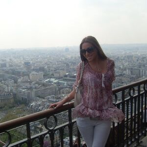 Milica Jelić: Avantura u Parizu