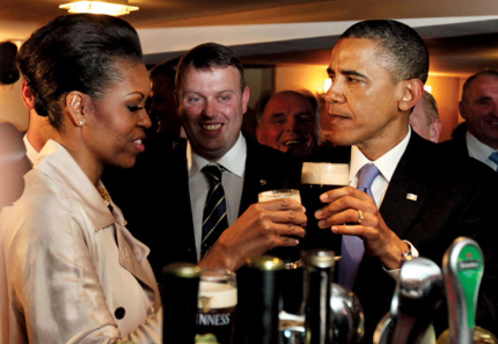 Uprkos tome što mu obaveze ne dozvoljavaju preterano opuštanje u javnosti, predsednik Amerike Barak Obama (50) nedavno je sebi dao oduška i u društvu svoje voljene supruge Mišel (47) posetio Irsku gde su uživali u nezaboravnom provodu.
