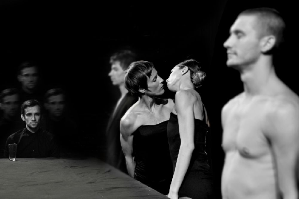 Plesna predstava nastala u koprodukciji Bitefa i Budva grad tetra, Božanstvena komedija, imaće svoju premijeru 7. avgusta u Budvi i 14. oktobra u Beogradu. Za koncept, koreografiju, scenografiju i dizajn svetla predstave zaslužan je Edvard Klug, za muziku Boru