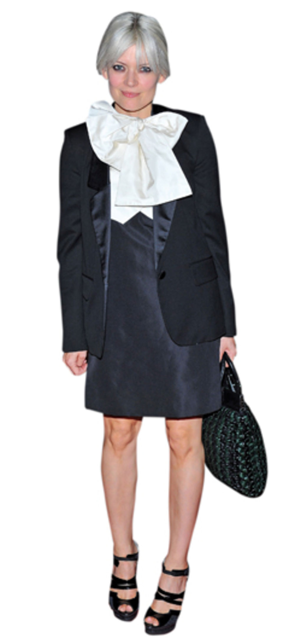 Detalj bez kojeg mnogi dizajneri nisu umeli da zamisle svoje kreacije, mašna, svojim raznoraznim oblicima i dimenzijama doprinela je da se obogate mnogobrojni moderni odevni predmeti