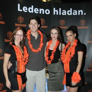 Poznati na J&auml;germeister žurki