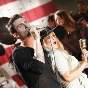 MTV Premijera: Maroon 5 i Kristina Agilera Moves Like Jagger