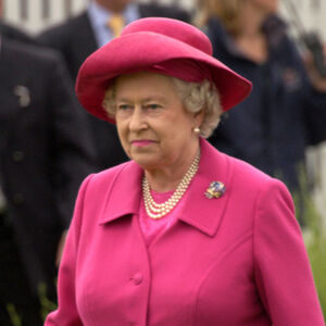 Kraljica Elizabeta: Prabaka po drugi put