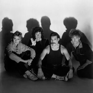 Legendarni rokeri iz grupe Queen primiće Global Icon nagradu  na dodeli 2011 MTV Ema