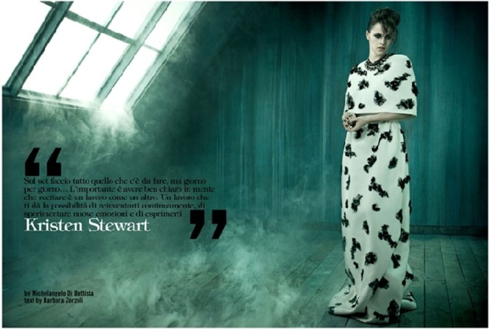 Dvadesetjednogodišnja američka glumica porculanski blede puti Kristen Stjuart i njena uloga u filmu Snow White and the Huntsman inspirisala je modnog fotografa italijanskog magazina Vogue, Mikelanđela de Batistu, da sa njom snimi glamurozni editorijal za najno