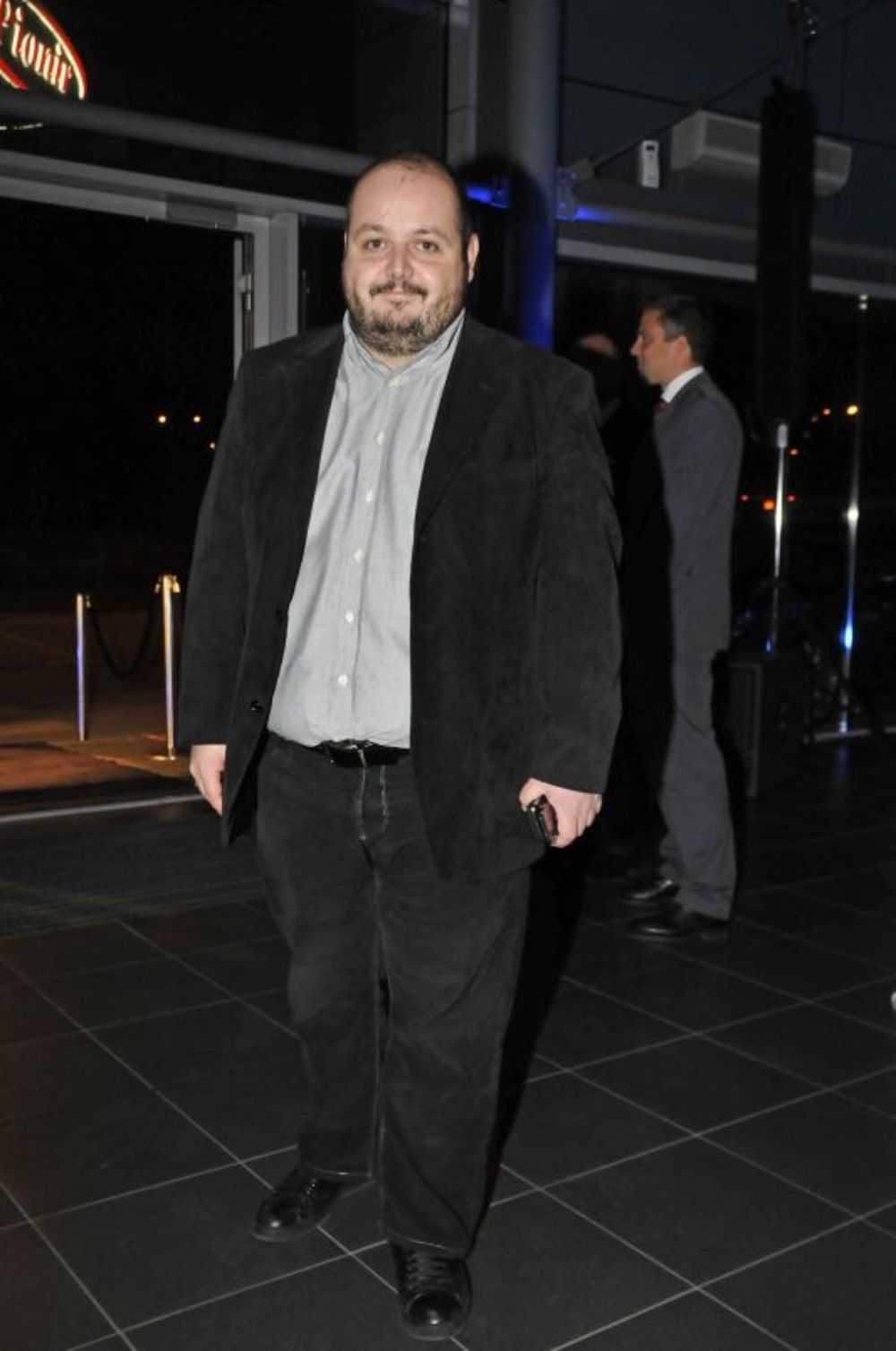 U Poršeovom centru kod Ade mnogobrojnim zvanicama predstavljen je najnoviji model legendarnog sportskog automobila – Porše Karera 911 S za 2012. godinu. Izuzetno bogat istorijat ovog vrhunskog dostignuća automobilske industrije predstavili su poznata voditeljk