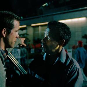 Film Sigurna kuća sa Denzelom Vošingtonom i Rajanom Rejnoldsom od sutra u bioskopima