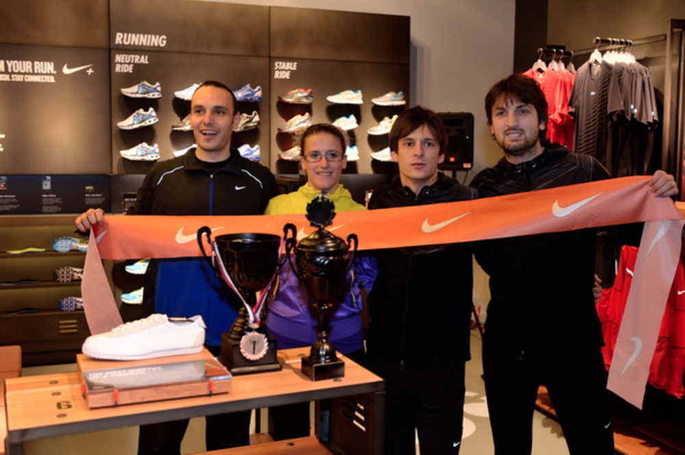 Delta Sport i Nike otvorili su najnoviju Nike prodavnicu u šoping centru Delta City. Na više od 400 metara kvadratnih predstavljen je osveženi koncept Nike-a, sa inovativnim iskustvima za potrošače i jedinstvenom ponudom na tržištu. Novi koncept podrazumeva vi