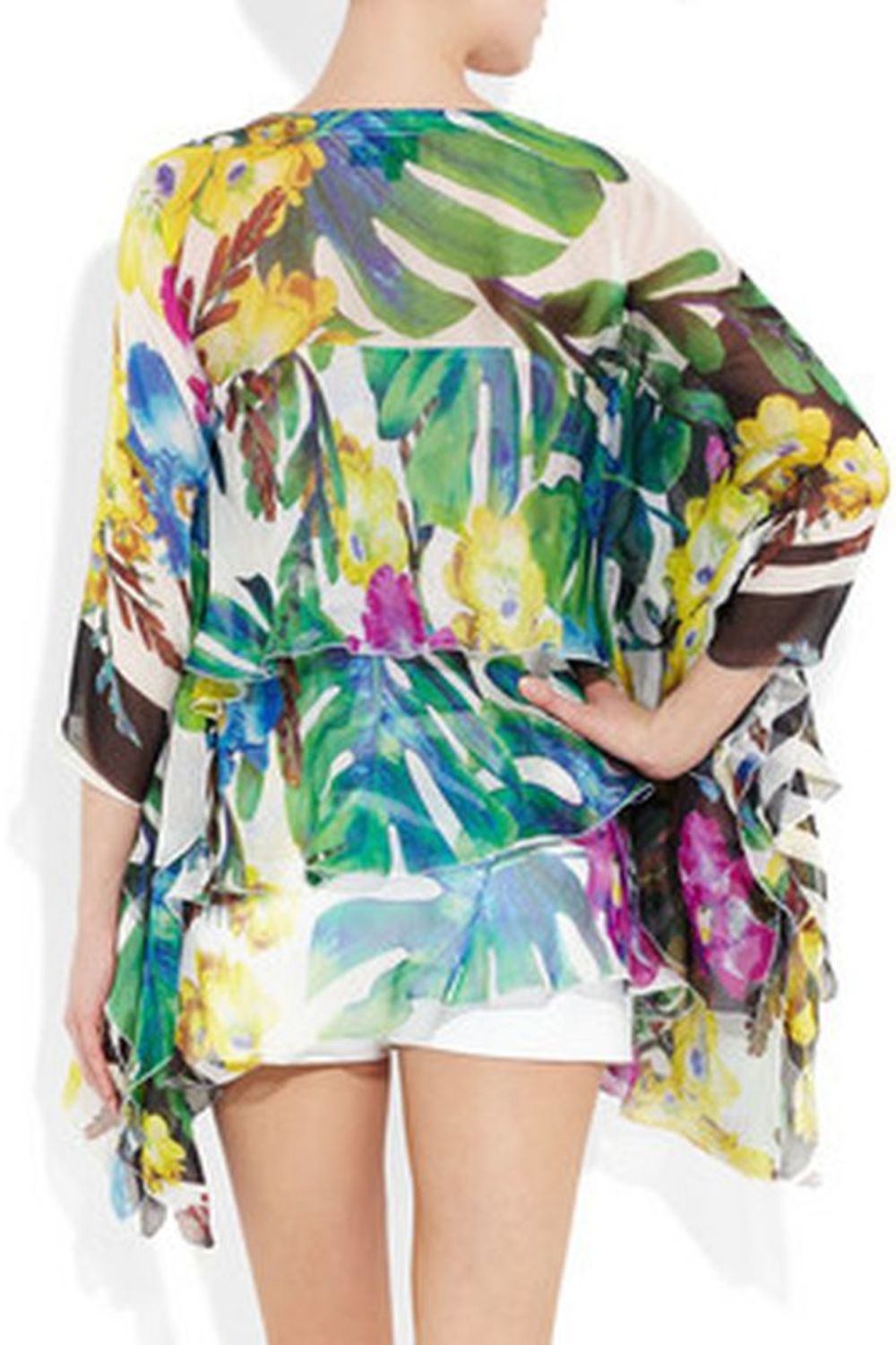 Film Potomci sa Džordž Klunijem u glavnoj ulozi, čija se radnja dešava na Havajima, nije samo osvojio brojne nagrade, već je lansirao havajsku modnu groznicu.