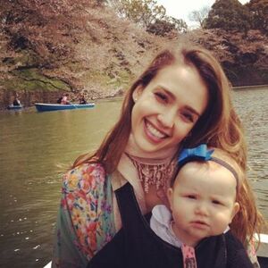 Džesika Alba uživa sa porodicom u Japanu
