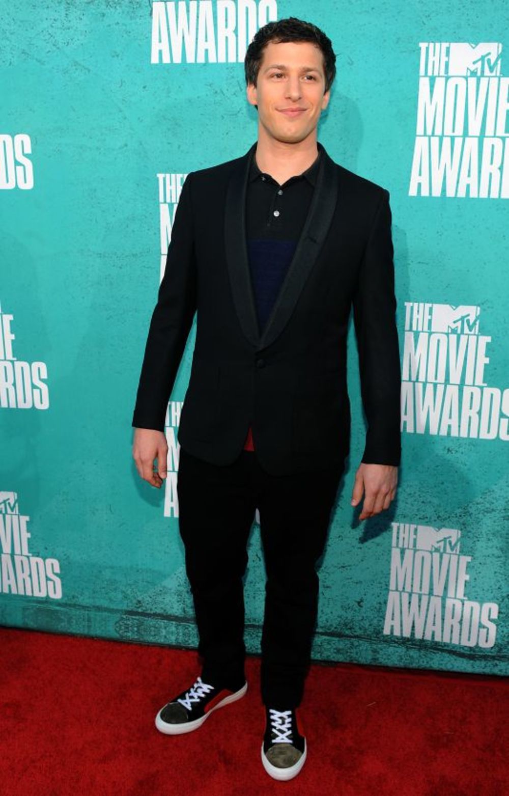 Poznata kao neobuzdana, jedinstvena i urnebesno zabavna, dodela 2012 MTV Movie Awards nagrada održana je noćas u Gibson Amphitheatru u Universal Cityju, Kalifornija. Bila je to još jedna MTV-jeva noć za pamćenje. Rasel Brend je bio domaćin bez greške, a vrhunu